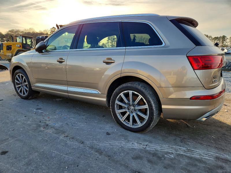 Photo 2 from auction – 2018 AUDI Q7 PREMIUM with VIN WA1LAAF70JD001769