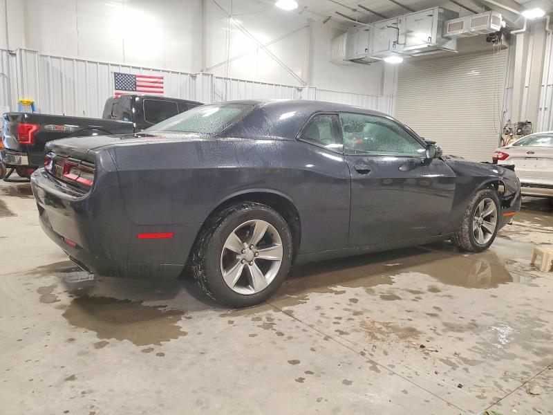 Photo 3 from auction – 2016 DODGE CHALLENGER with VIN 2C3CDZAG3GH296921