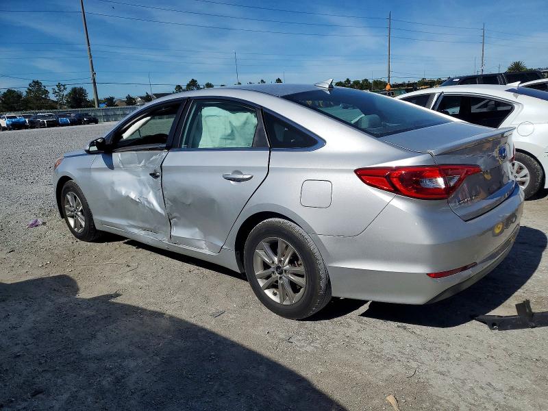 Photo 2 from auction – 2015 HYUNDAI SONATA SE with VIN 5NPE24AF5FH028091
