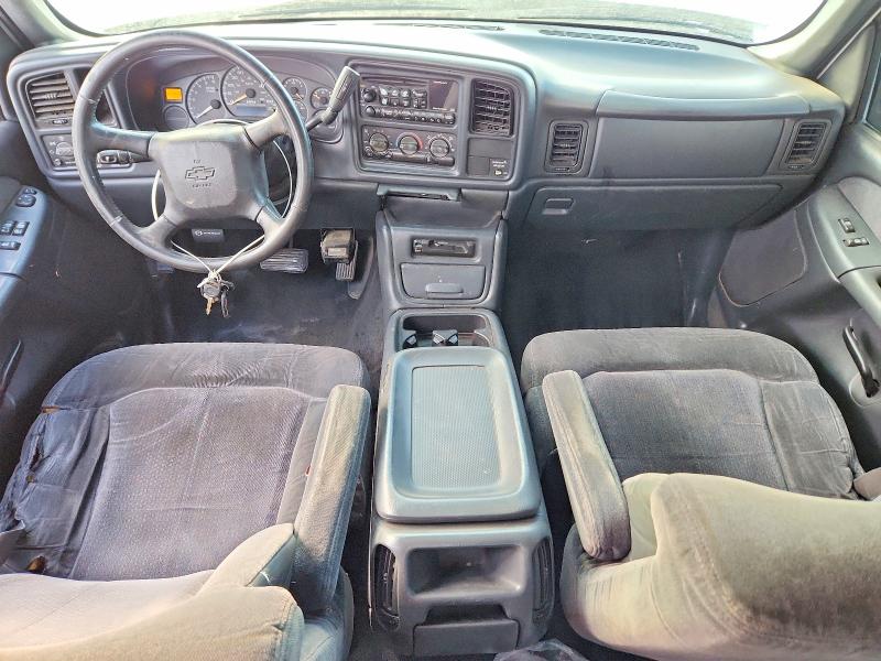 Photo 8 from auction – 2001 CHEVROLET SILVERADO with VIN 2GCEC19T211369416