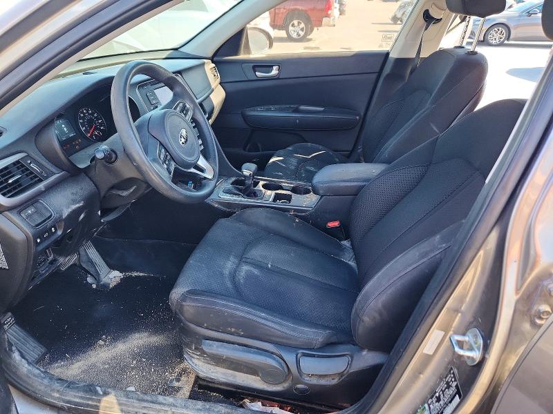 Photo 7 from auction – 2017 KIA OPTIMA with VIN 5XXGT4L33HG123966