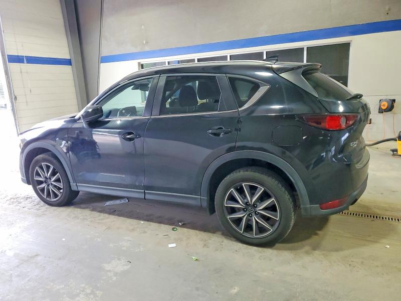 Photo 2 from auction – 2018 MAZDA CX-5 TOURI with VIN JM3KFBCM6J0409596