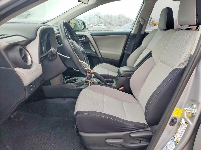 Photo 7 from auction – 2016 TOYOTA RAV4 XLE with VIN 2T3RFREV9GW434213