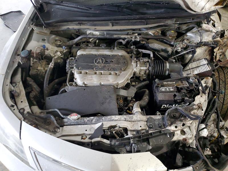 Photo 11 from auction – 2013 ACURA TL with VIN 19UUA8F51DA013776