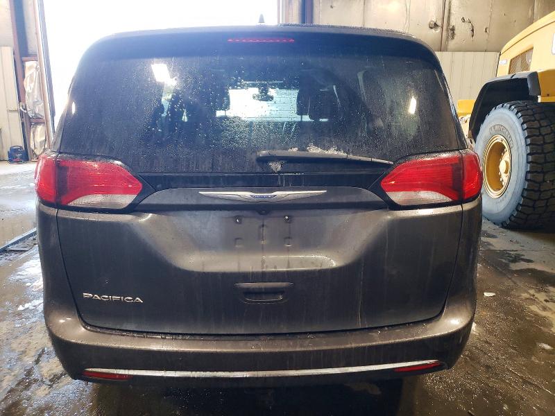 Photo 6 from auction – 2018 CHRYSLER PACIFICA with VIN 2C4RC1BG1JR142864