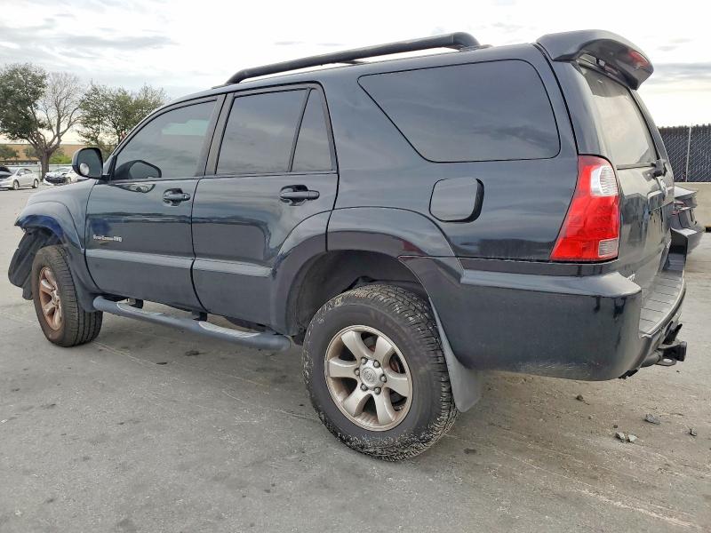 Photo 2 from auction – 2006 TOYOTA 4RUNNER SR with VIN JTEBT14R068034136