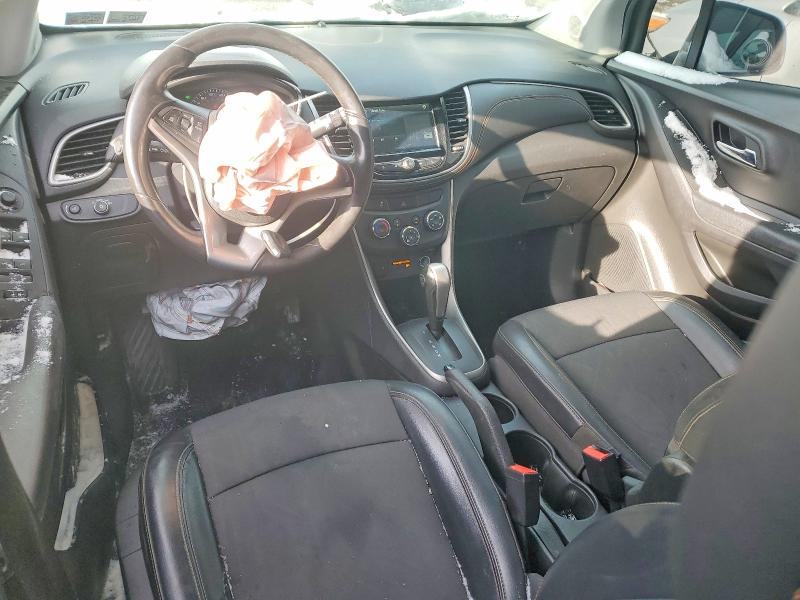 Photo 8 from auction – 2017 CHEVROLET TRAX with VIN KL7CJLSB1HB183061
