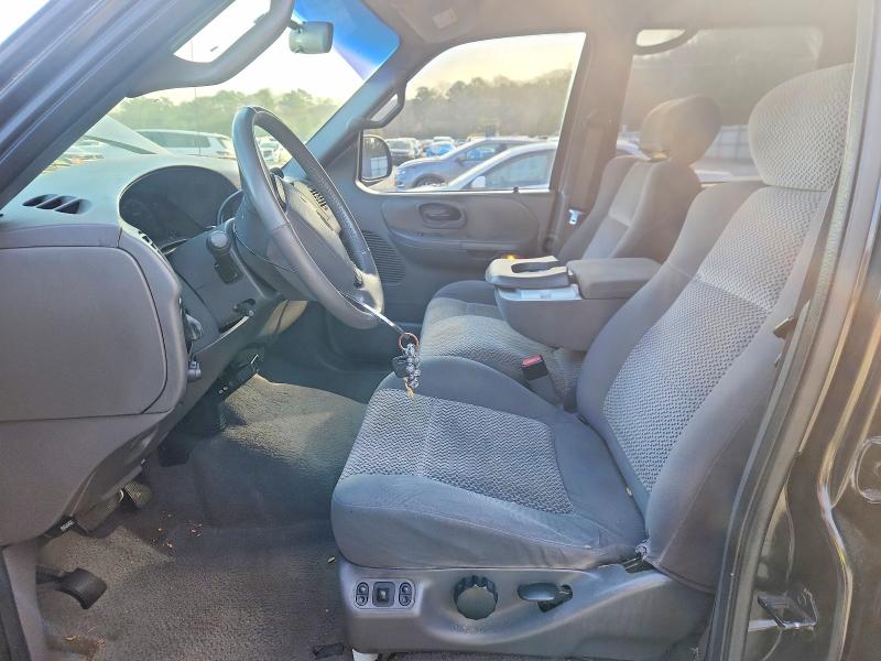 Zdjęcie 7 z aukcji – 2002 FORD F150 z VIN 1FTRW07L82KB81362