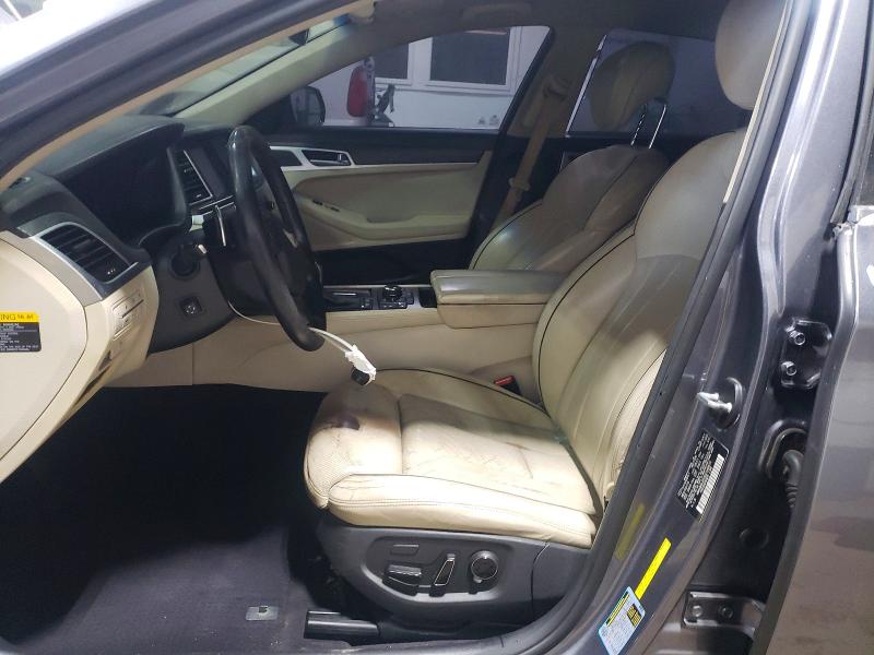 Photo 7 from auction – 2016 HYUNDAI GENESIS with VIN KMHGN4JE0GU140615