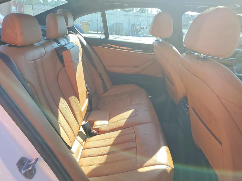Photo 10 from auction – 2018 BMW 530E with VIN WBAJA9C56JB034427