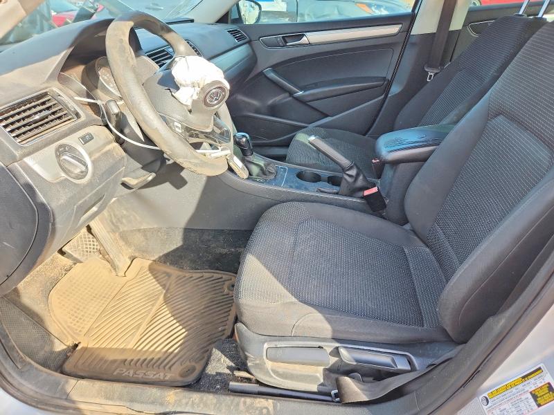 Photo 7 from auction – 2016 VOLKSWAGEN PASSAT with VIN 1VWAT7A36GC045074