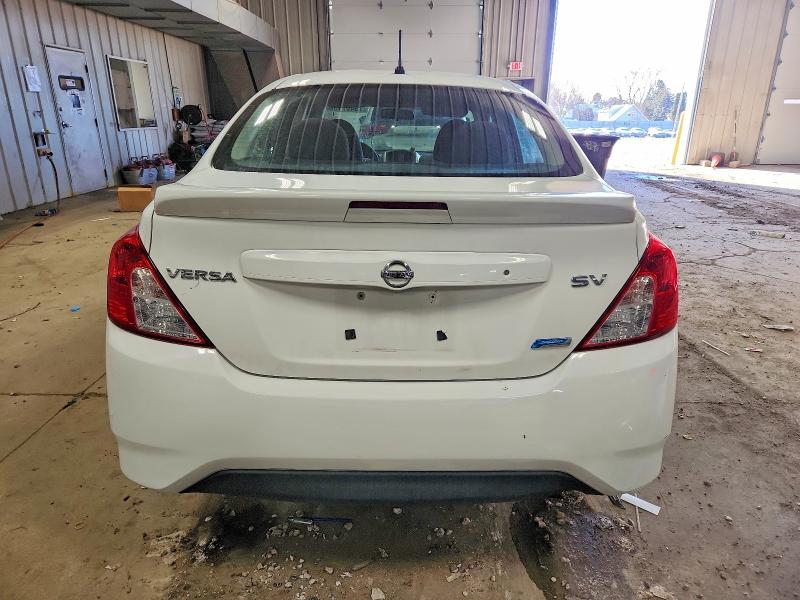 Photo 6 from auction – 2016 NISSAN VERSA S with VIN 3N1CN7AP4GL858221