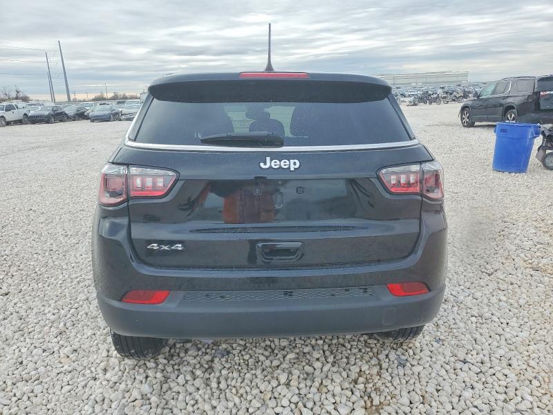 Photo 6 from auction – 2023 JEEP COMPASS with VIN 3C4NJDAN0PT519390