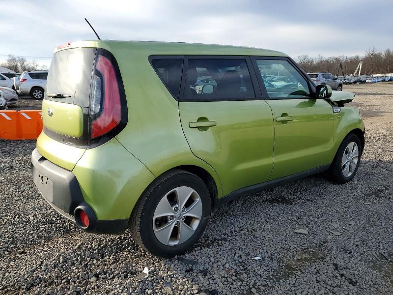 Photo 3 from auction – 2016 KIA SOUL with VIN KNDJN2A29G7823058
