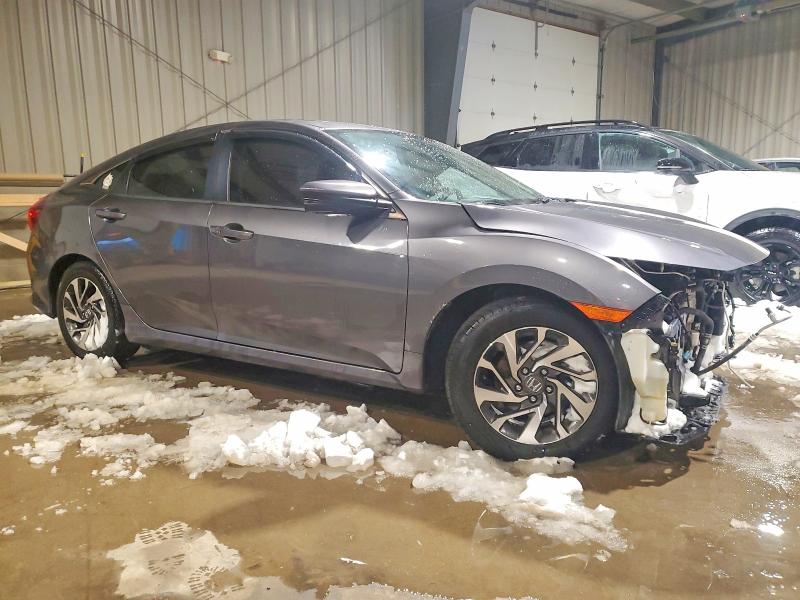 Photo 4 from auction – 2017 HONDA CIVIC EX with VIN 2HGFC2F78HH543008