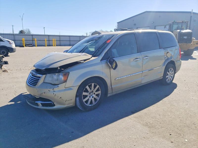 CHRYSLER TOWN & COU 2011 with VIN 2A4RR8DG5BR609283 - Photo from auction