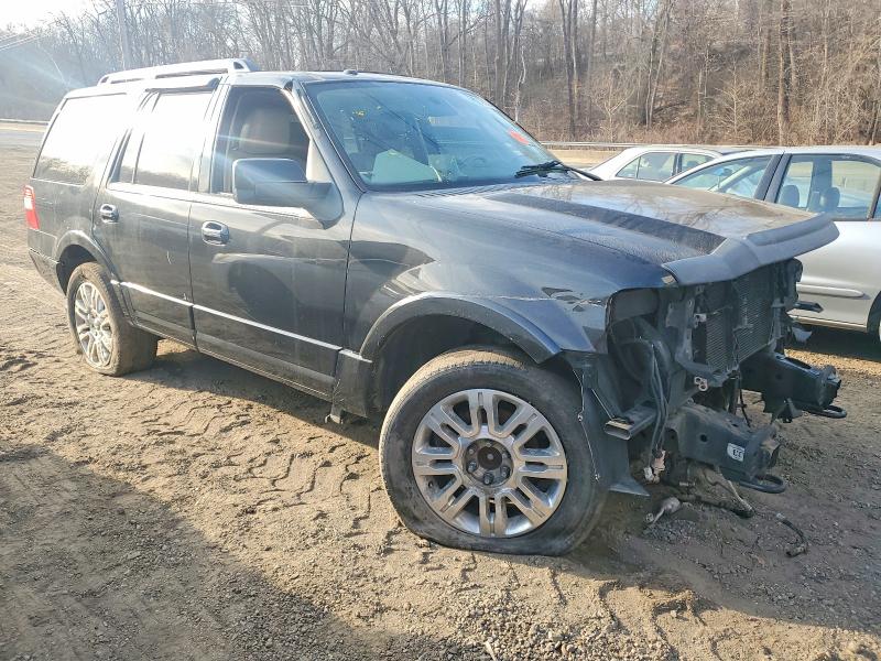 Photo 4 from auction – 2013 FORD EXPEDITION with VIN 1FMJU2A5XDEF08673