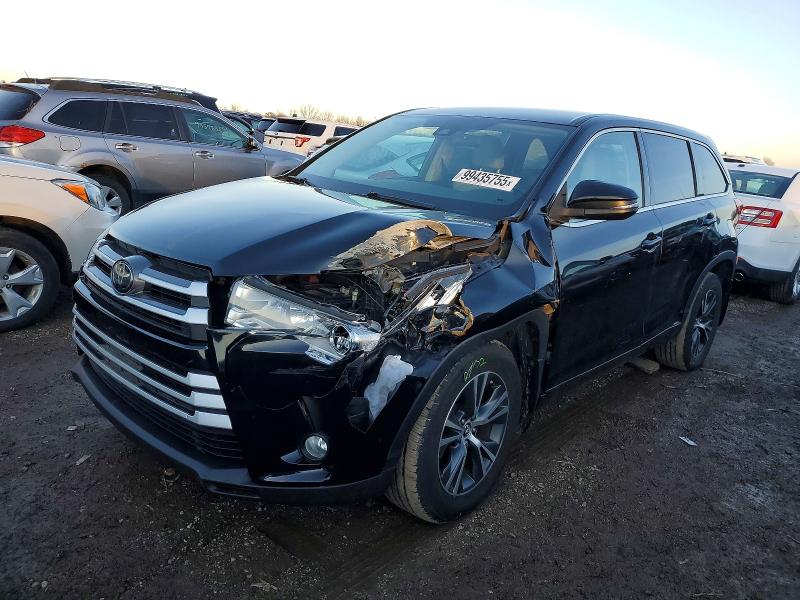 TOYOTA HIGHLANDER 2017 with VIN 5TDBZRFH5HS389176 - Photo from auction