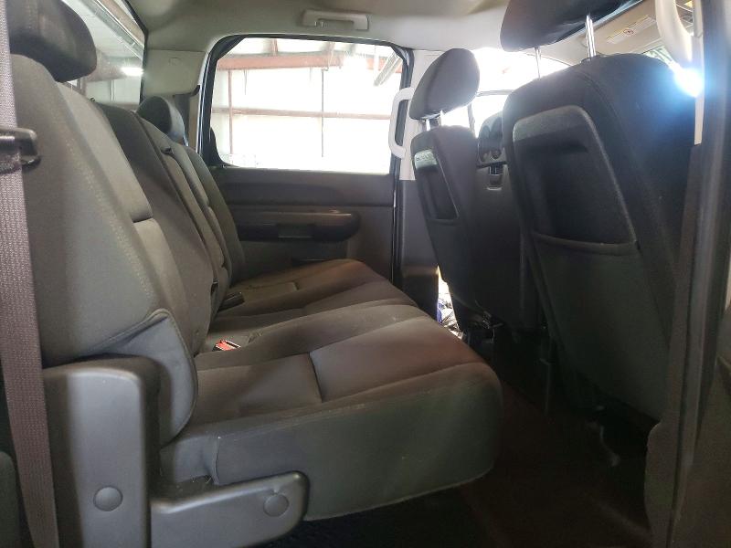 Photo 10 from auction – 2013 GMC SIERRA K25 with VIN 1GT120CG1DF147194