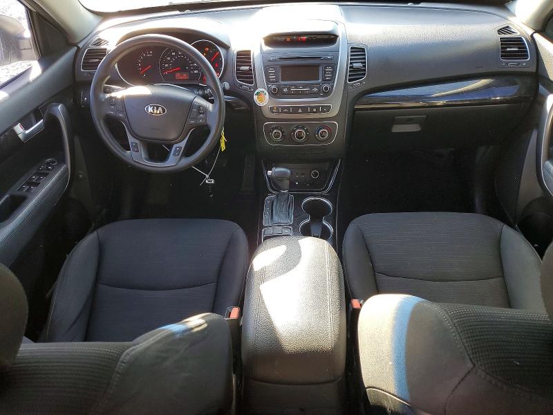 Photo 8 from auction – 2014 KIA SORENTO LX with VIN 5XYKT3A61EG487893