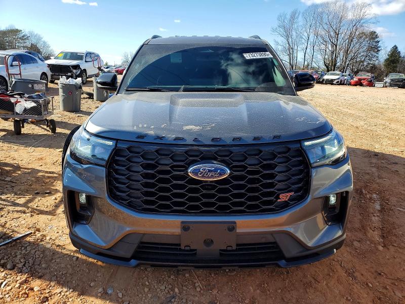 Photo 5 from auction – 2025 FORD EXPLORER S with VIN 1FMWK7GC2SGC00669