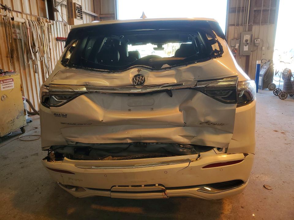 Photo 6 from auction – 2023 BUICK ENCLAVE with VIN 5GAERDKW5PJ227615