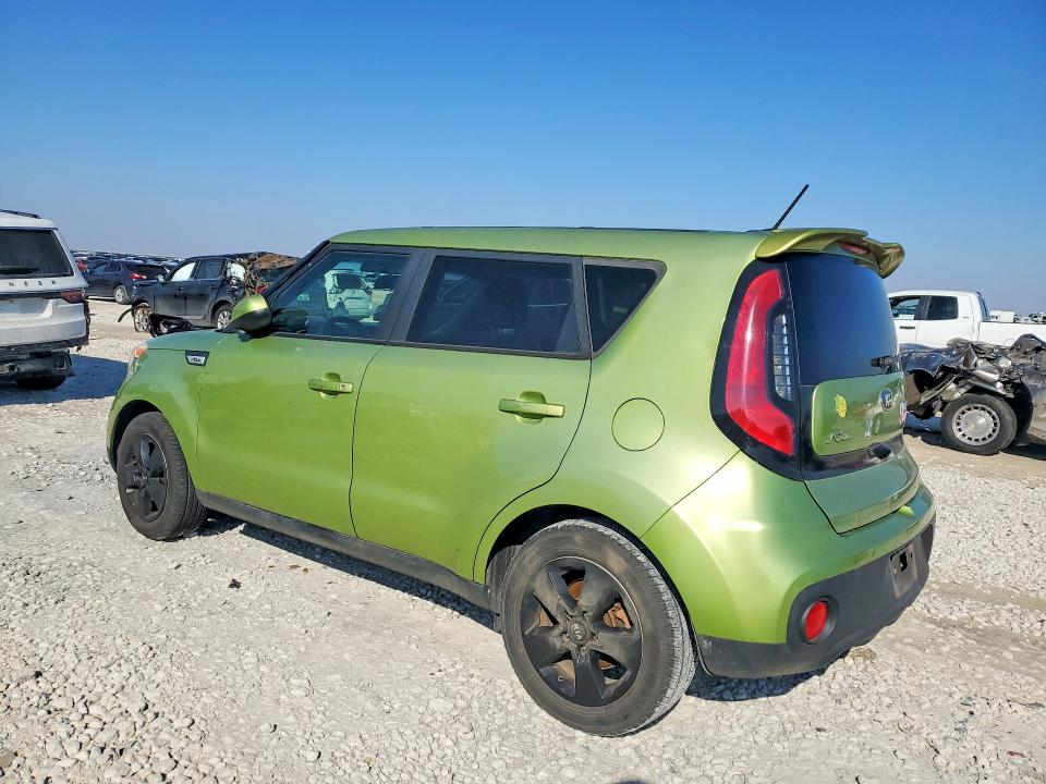 Photo 2 from auction – 2017 KIA SOUL with VIN KNDJN2A2XH7877566