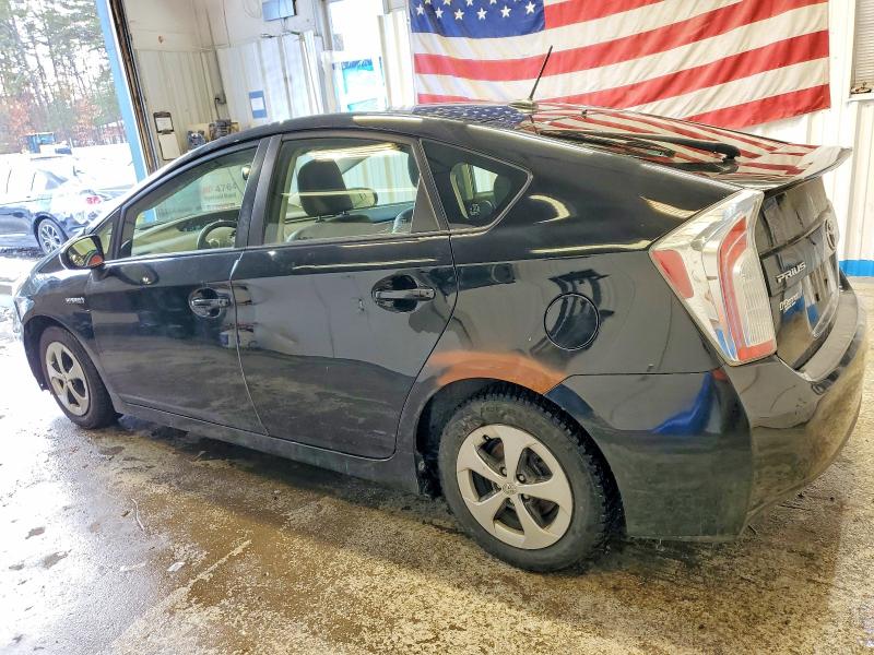 Photo 2 from auction – 2012 TOYOTA PRIUS with VIN JTDKN3DU7C5500947