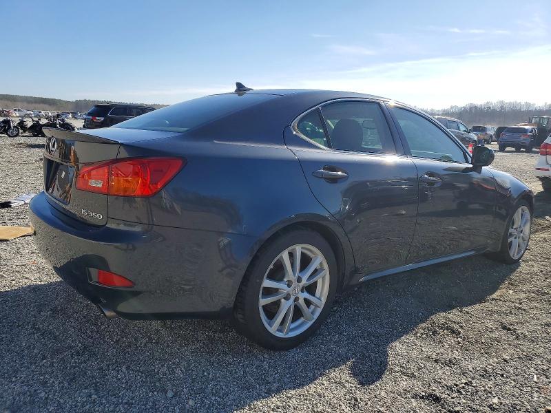 Photo 3 from auction – 2007 LEXUS IS 350 with VIN JTHBE262872010612