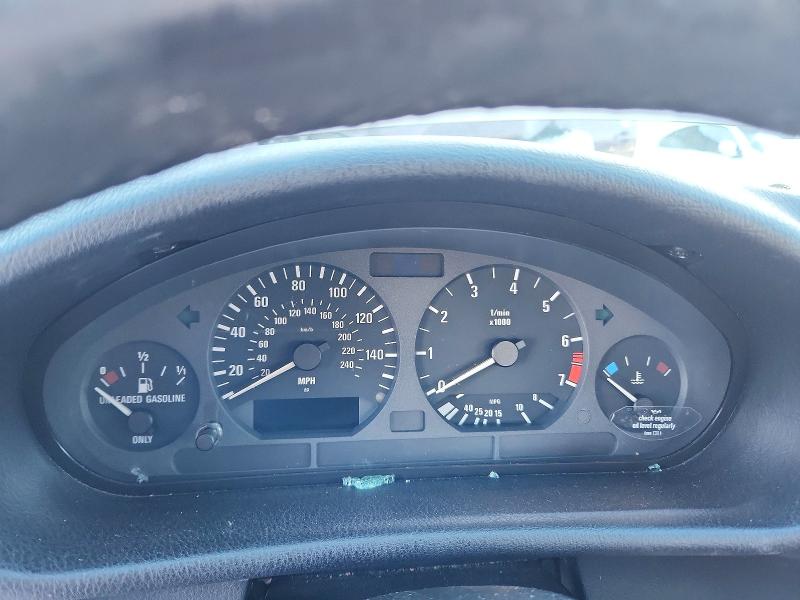 Photo 9 from auction – 1998 BMW 323 IS with VIN WBABF7335WEH42654