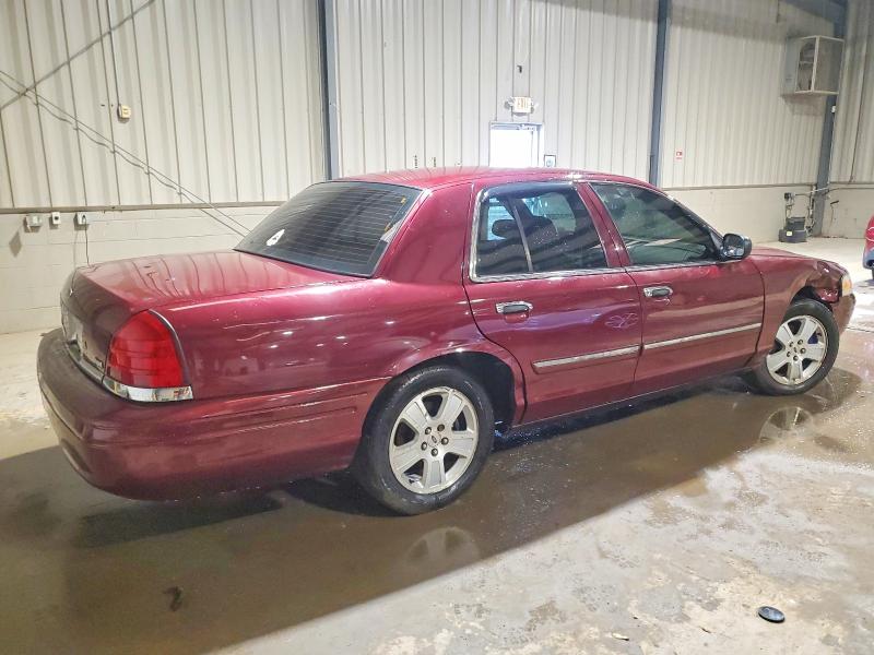 Photo 3 from auction – 2010 FORD CROWN VICT with VIN 2FABP7BV5AX118348