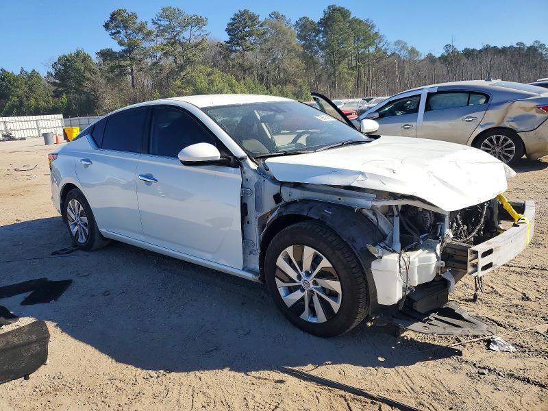 Photo 4 from auction – 2023 NISSAN ALTIMA S with VIN 1N4BL4BV2PN404615