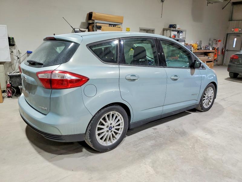 Photo 3 from auction – 2013 FORD C-MAX SE with VIN 1FADP5AU4DL517792