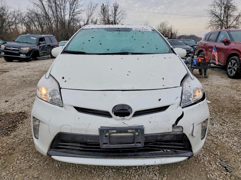Photo 5 from auction – 2013 TOYOTA PRIUS with VIN JTDKN3DU0D5587172