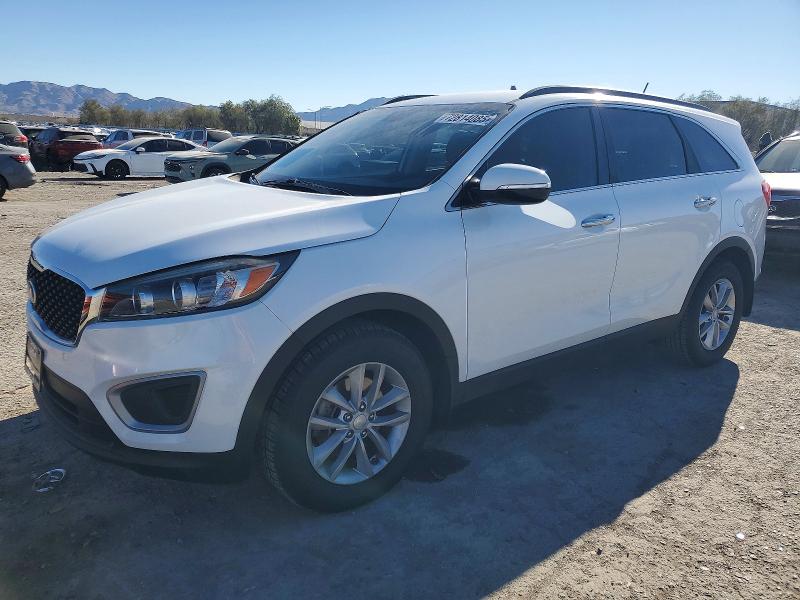KIA SORENTO LX 2016 with VIN 5XYPG4A38GG170377 - Photo from auction