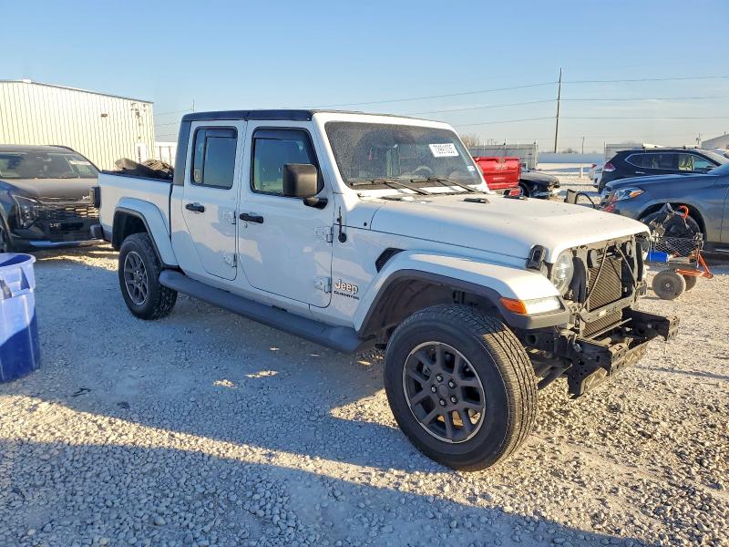 Photo 4 from auction – 2020 JEEP GLADIATOR with VIN 1C6HJTFG1LL120258