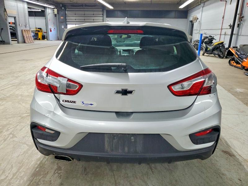 Photo 6 from auction – 2018 CHEVROLET CRUZE LT with VIN 3G1BE6SM1JS646700