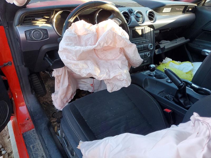 Photo 8 from auction – 2015 FORD MUSTANG with VIN 1FA6P8TH8F5360933