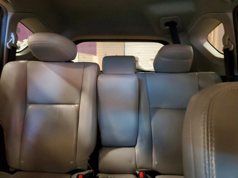 Photo 10 from auction – 2018 TOYOTA RAV4 ADVEN with VIN 2T3RFREV3JW720940