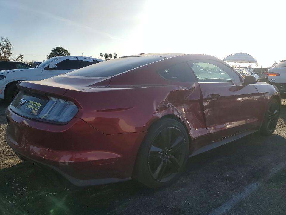 Photo 3 from auction – 2016 FORD MUSTANG with VIN 1FA6P8TH3G5211881