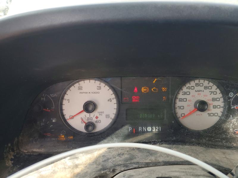 Photo 9 from auction – 2005 FORD F350 SRW S with VIN 1FTWW31P65EC67286