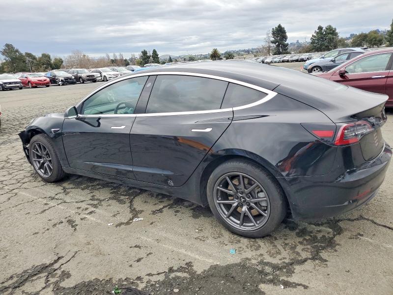 Photo 2 from auction – 2018 TESLA MODEL 3 with VIN 5YJ3E1EA6JF151904