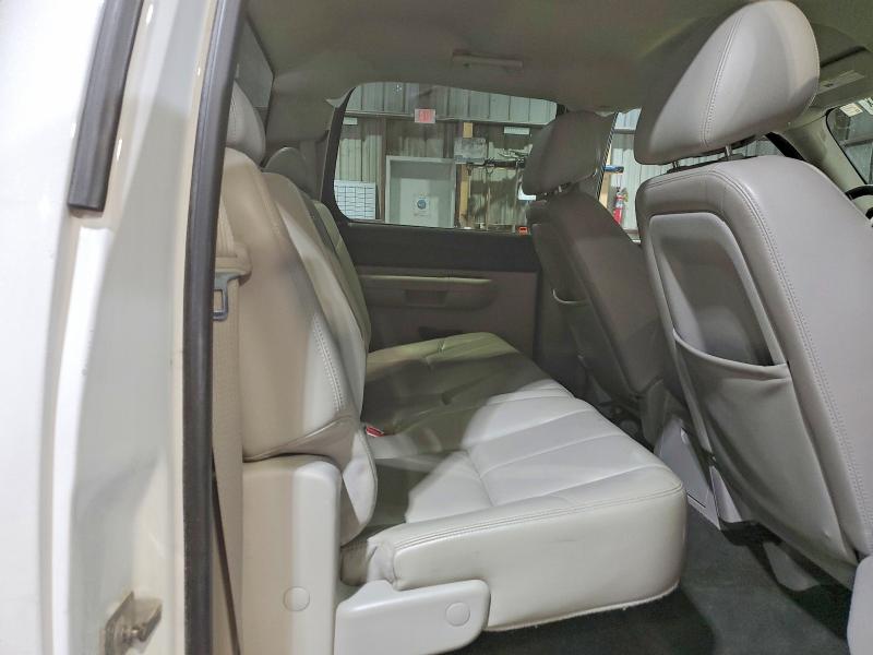 Photo 10 from auction – 2011 CHEVROLET SILVERADO with VIN 3GCPKSE32BG285418