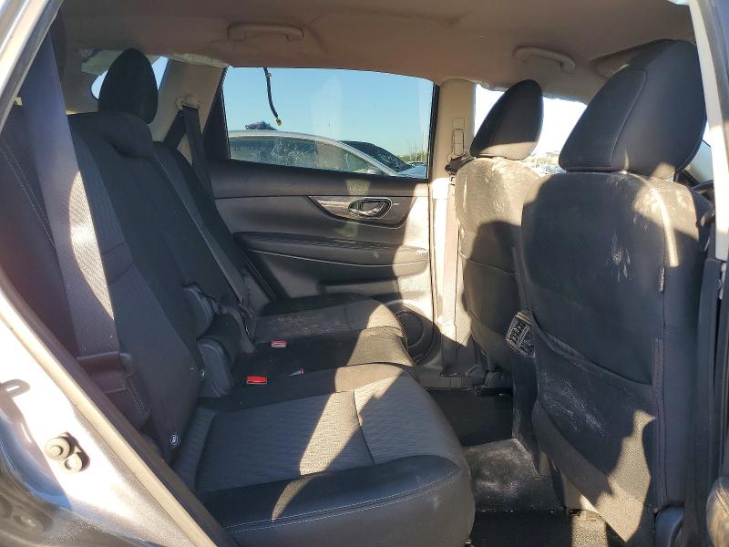 Photo 11 from auction – 2017 NISSAN ROGUE S with VIN KNMAT2MT8HP617323