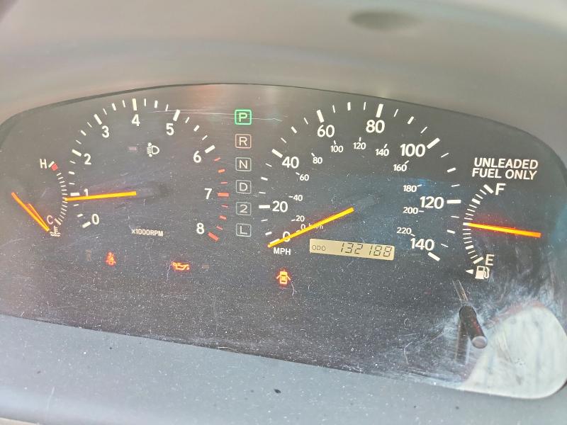 Фото 9 с аукциона – 2000 LEXUS ES 300 с VIN JT8BF28G5Y5076119