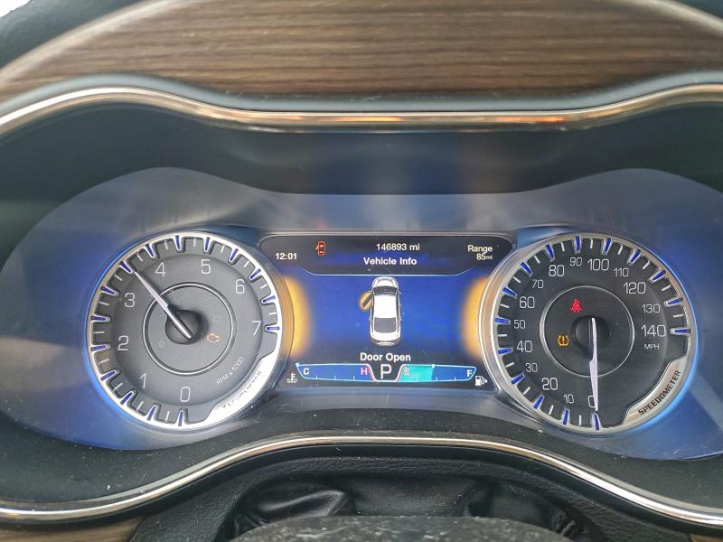 Photo 9 from auction – 2015 CHRYSLER 200 C with VIN 1C3CCCEG6FN544031