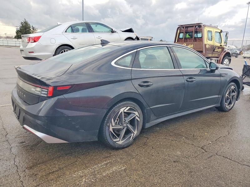 Photo 3 from auction – 2025 HYUNDAI SONATA SEL with VIN KMHL14JA0SA496502
