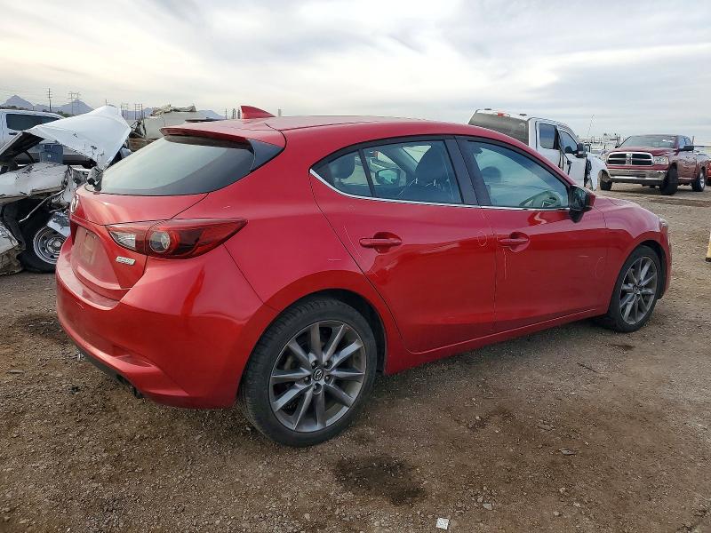 Photo 3 from auction – 2018 MAZDA 3 with VIN 3MZBN1M39JM187013