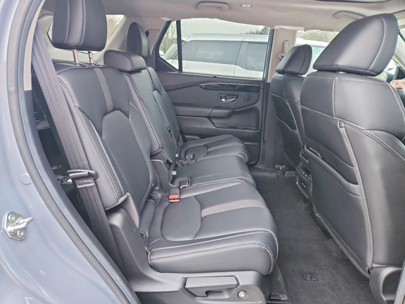Photo 11 from auction – 2025 HONDA PILOT with VIN 5FNYG1H7XSB015731
