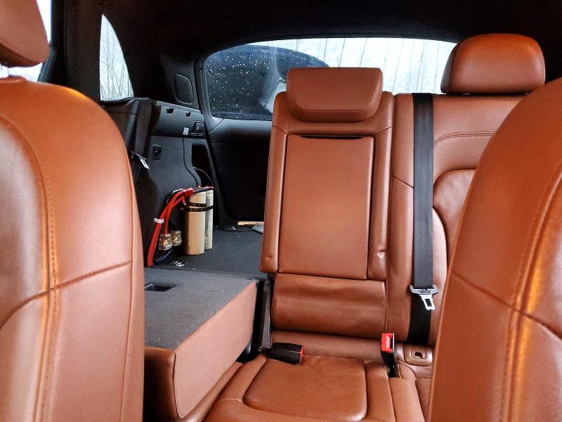 Photo 10 from auction – 2011 AUDI Q5 with VIN WA1LFAFP2BA097117